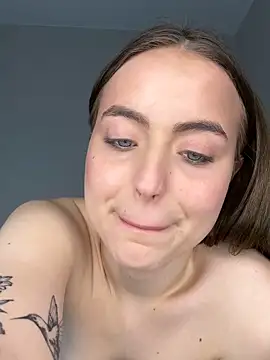 XXX chat uživo modela Angellav