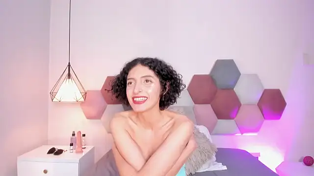 LyraVendrell – Live XXX-chat