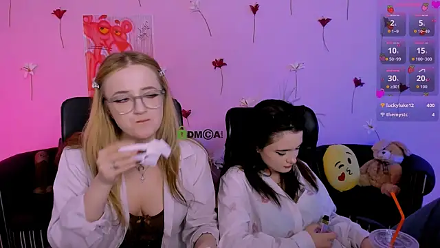 liana_kisses: απευθείας συνομιλία ΧΧΧ