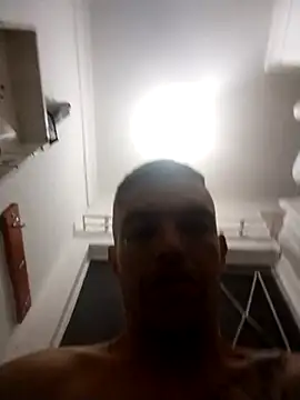 Bigcock10120 现场XXX聊天