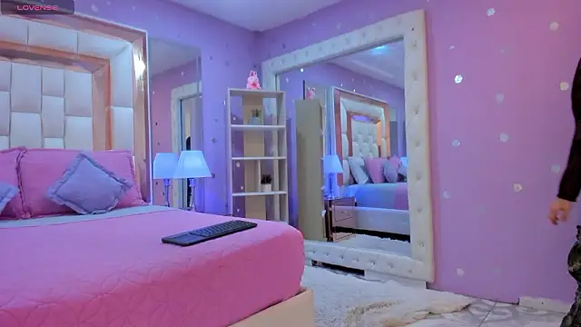 Goldentemptation_ – Kamerová šou