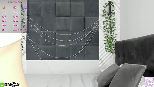 Brenda_Puff 现场XXX聊天