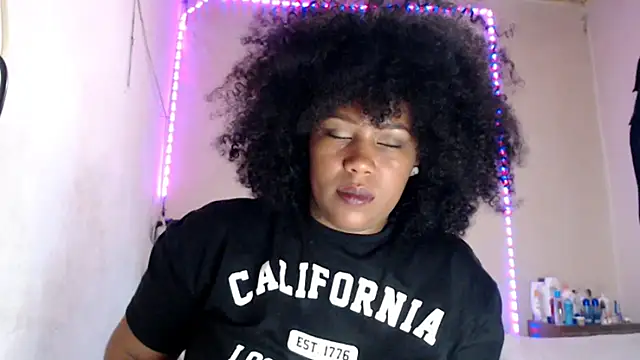 cherry_cleou 现场XXX聊天