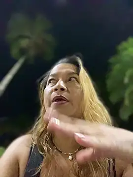 Jlo_69 Chat XXX in diretta