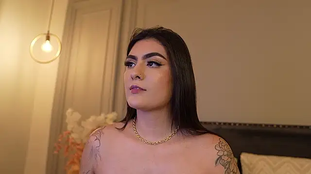 دردشة IrisBaker الجنسية المباشرة