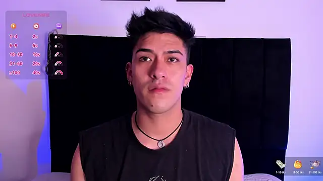 Ryan_Clark_ Adlı Modelin Canlı XXX Sohbeti