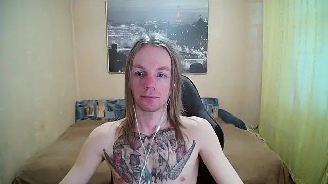 Pertunjukan Kamera Web AdamDickens