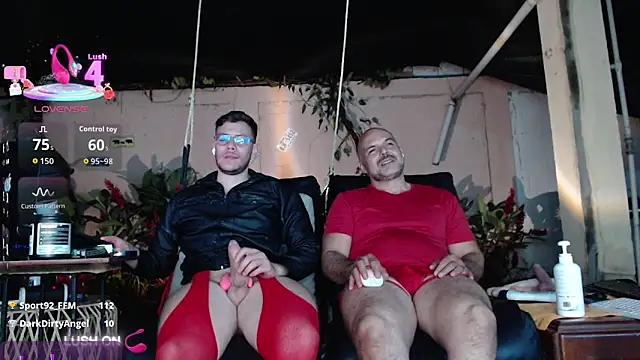 Neil_and_isaac Adlı Modelin Canlı XXX Sohbeti