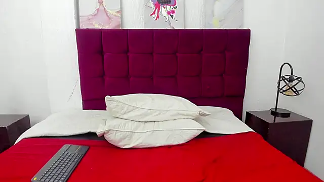 XXX chat uživo modela Anthonelaa__