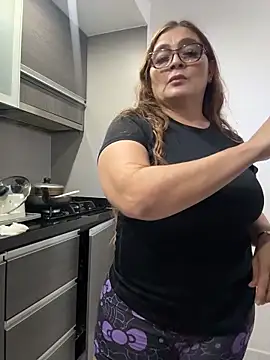 Chatroom XXX en direct de ANTONELLA_VIOLETA_