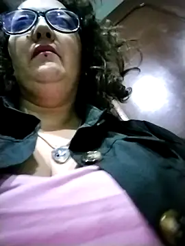 _Saraqueen's Live XXX Chat