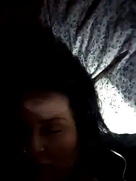 Kandi-kiss Show in webcam