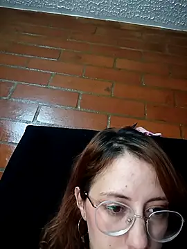 Chatroom XXX en direct de susanhottie1