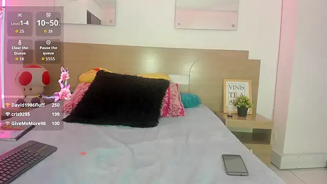 Ebony_N_Blonde Adlı Modelin Canlı XXX Sohbeti