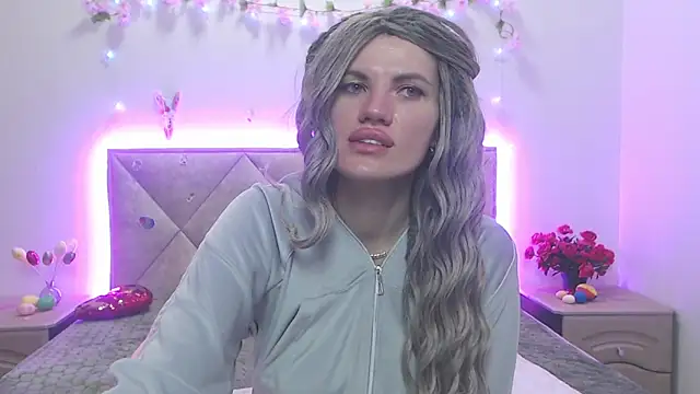 MilaLoona 라이브 XXX 채팅