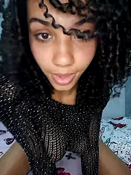 CurlyBitch Chat XXX in diretta