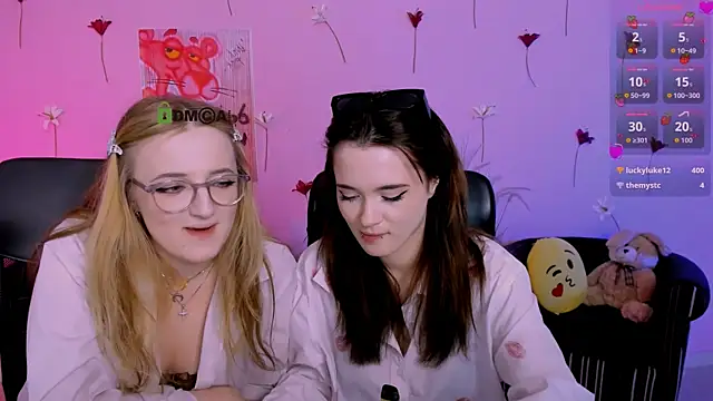 Chat XXX en directo de liana_kisses