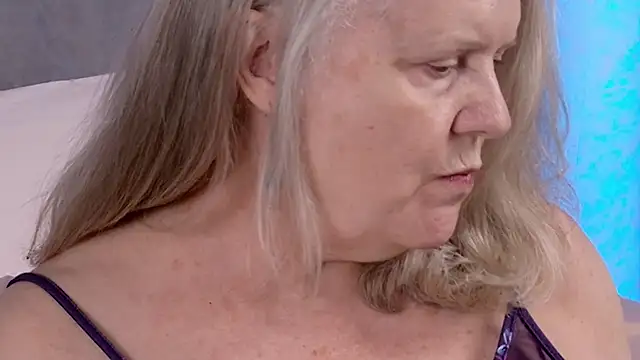 Kaitlyn_Winters' Live XXX Chat