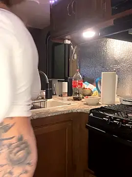 chellerayy's Webcam Show