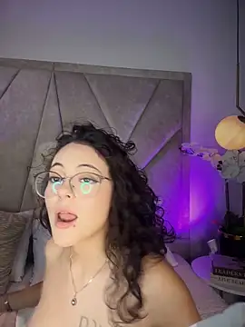 TeaseDollXXX Webcam-Show