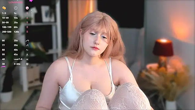 DelilahTaylor's Live XXX Chat