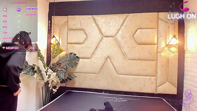 Julieta_Slav3's Live XXX Chat