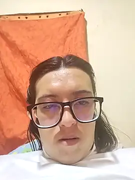 Greta_silber26's Live XXX Chat