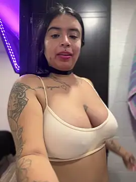 Devilsweet17 Chat XXX in diretta