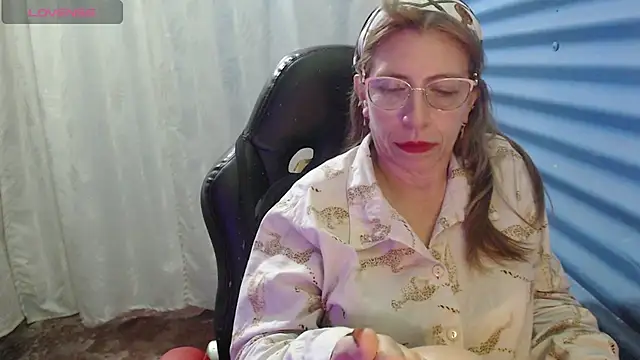 Chayla_Ruiz Chat XXX in diretta