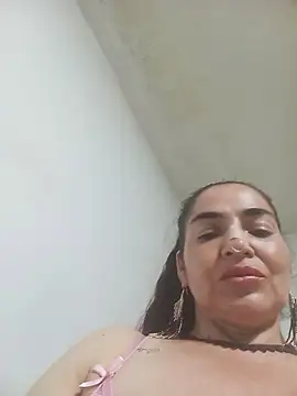 Chatroom XXX en direct de MaryRoze_