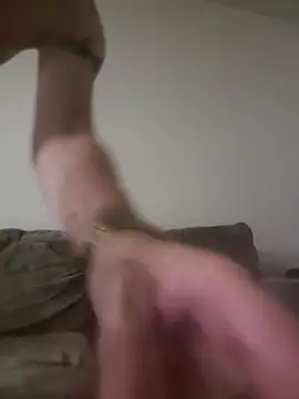 yourMasterisBored's Webcam Show