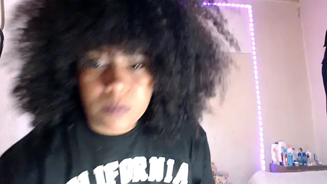 دردشة cherry_cleou الجنسية المباشرة