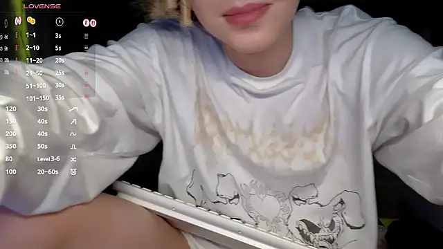 Kudi_Minnt Webcam Show