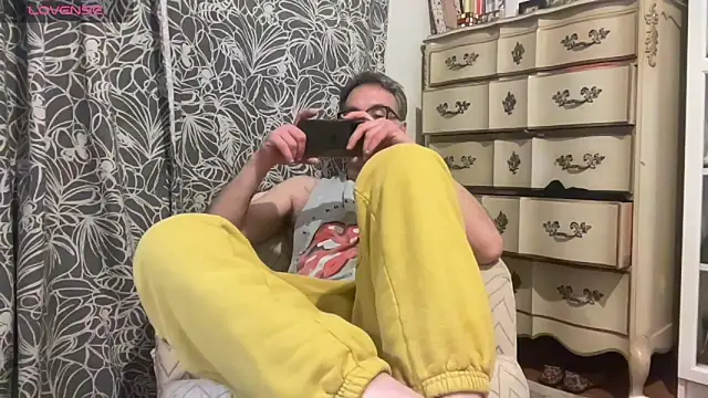 Nathan_chase: онлайн-секс-чат