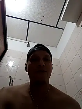 danx26: онлайн-секс-чат