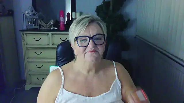 BridgetBlueEyes Live XXX-Chat