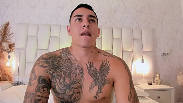 MassimoCo_'s Live XXX Chat