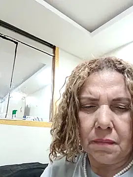 Show de webcam de Monicarica_