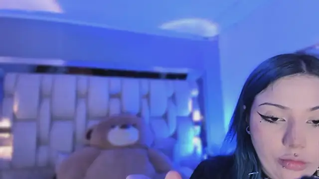 revenmiller_'s Live XXX Chat