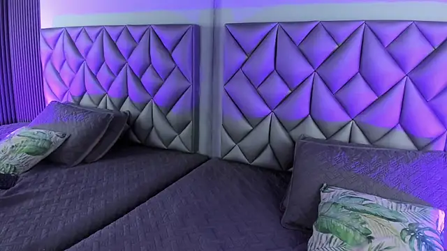 Živý XXX chat Kitty_Dollyy