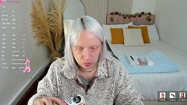 Sun_Sooll_ Webcam Show