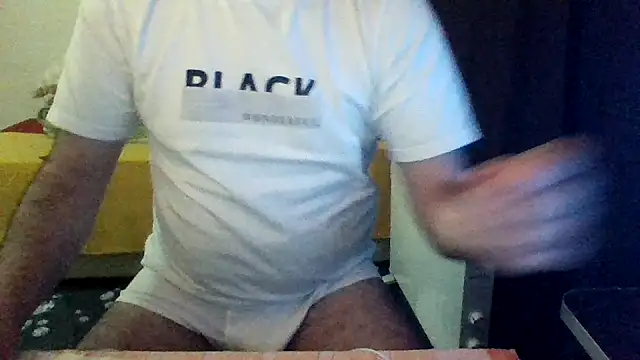 st206boy: διαδικτυακό σόου στην κάμερα