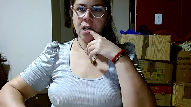 Sara_Brandon Live XXX-chat