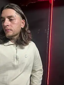 raymon616: απευθείας συνομιλία ΧΧΧ