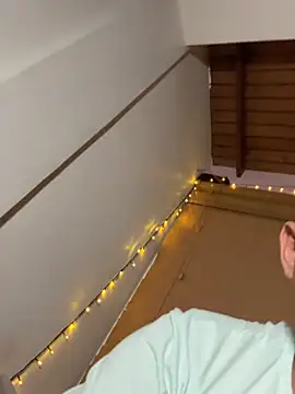 lucas-storm: απευθείας συνομιλία ΧΧΧ