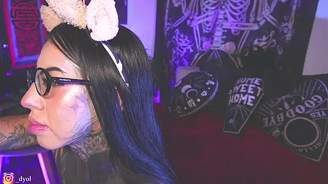 Dalia_Vorhees লাইভ XXX চ্যাট