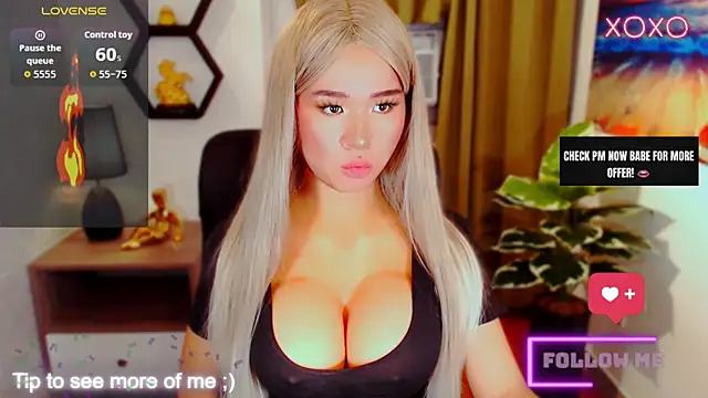 xBigSurpriseLorainex: онлайн-секс-чат