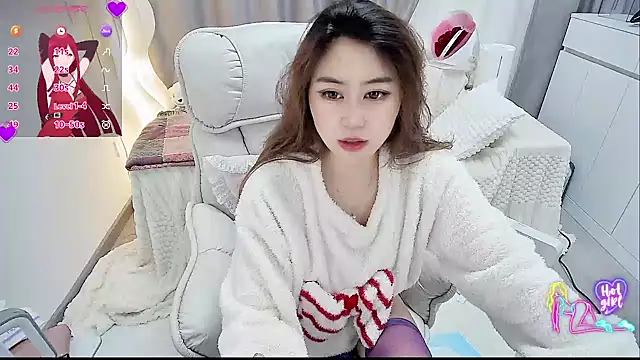 Feifei-cn live XXX chat