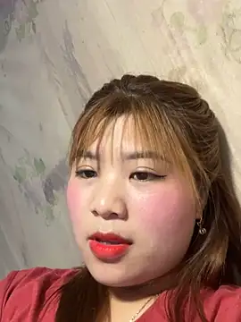 Two-babygirl Show in webcam