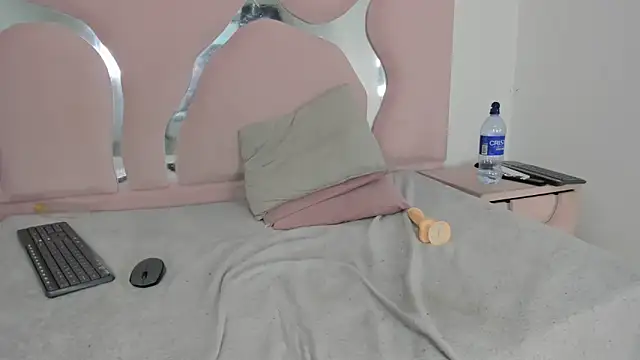 Živý XXX chat sharithasm